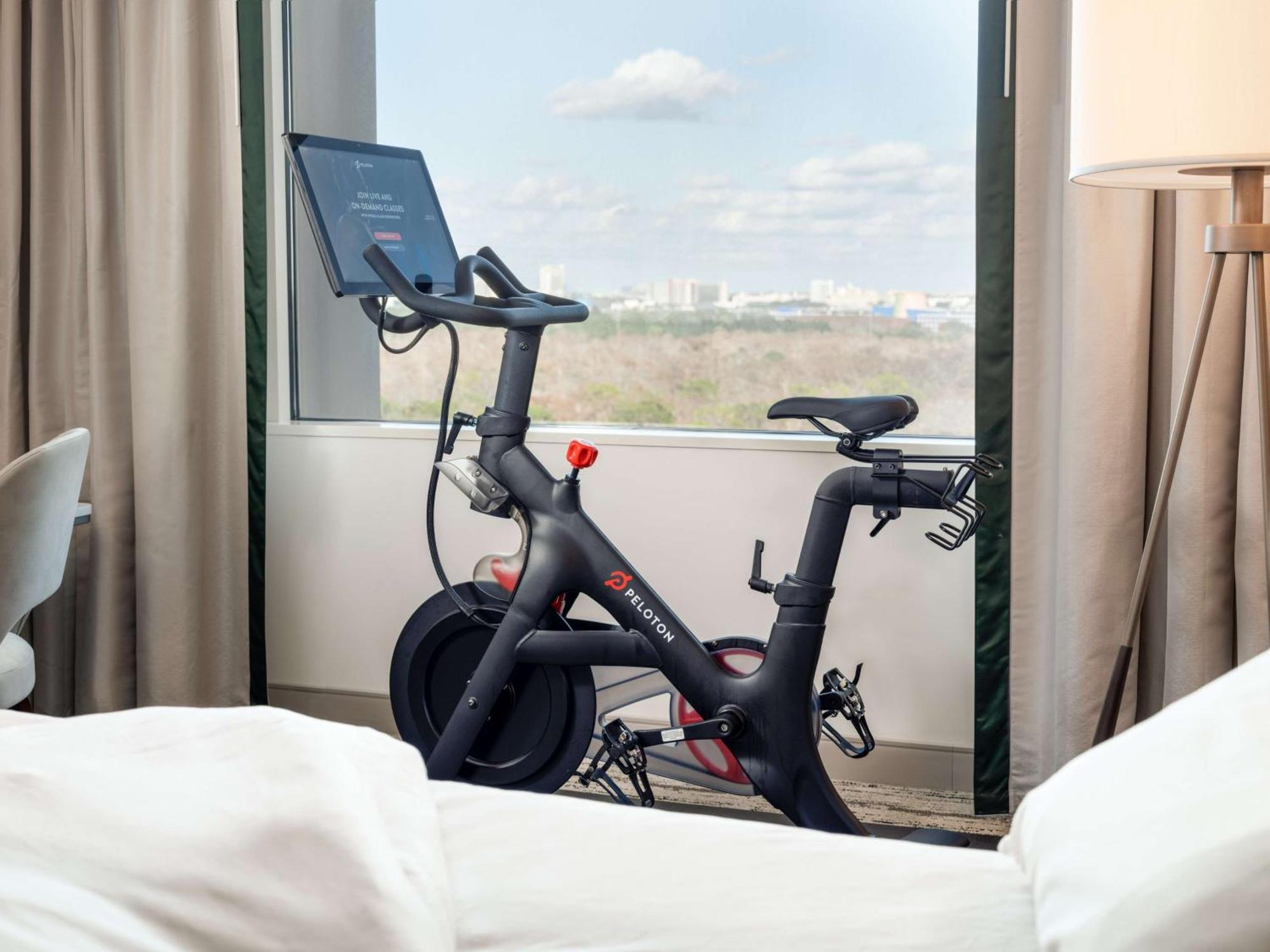 Signia By Hilton Orlando - An Official Walt Disney World Hotel Лейк-Буэна-Виста Экстерьер фото